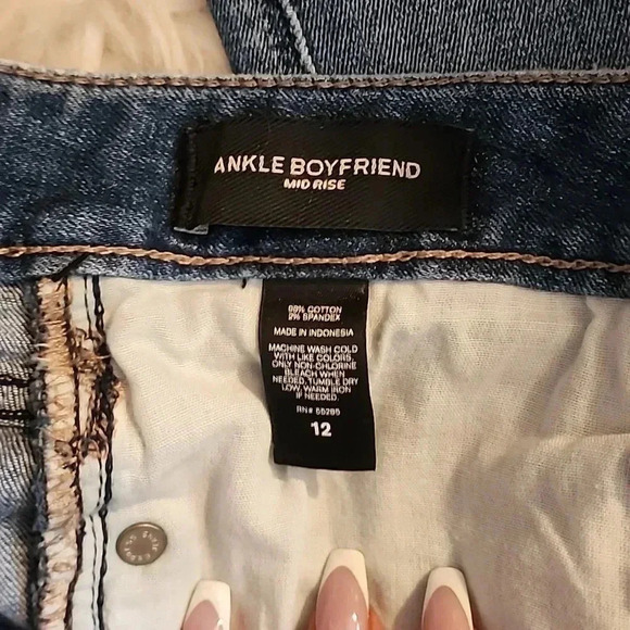 EXPRESS Vintage Patch Ankle Boyfriend Mid Rise - Picture 4 of 9